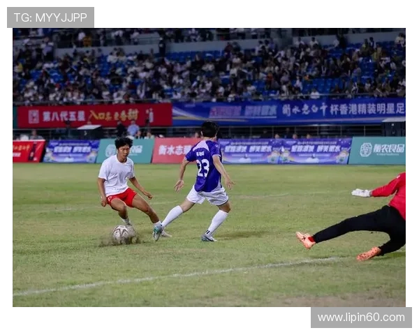 中国足球明星的传奇与争议揭示了何为最狠的球场风云与人生挑战